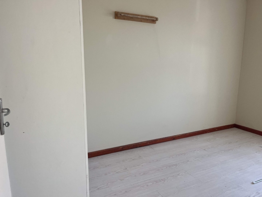 2 Bedroom Property for Sale in Parklands Western Cape